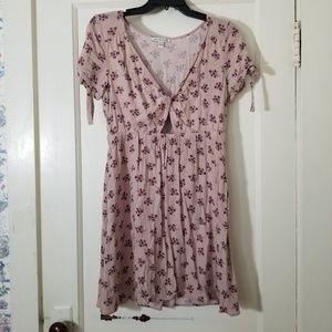 AE | Knotted Deep-V Dress